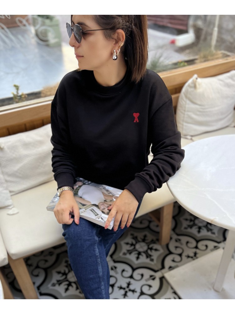 Pervin Çelik Kadın Orijinal Marka Siyah Kalp Detaylı Sweatshirt